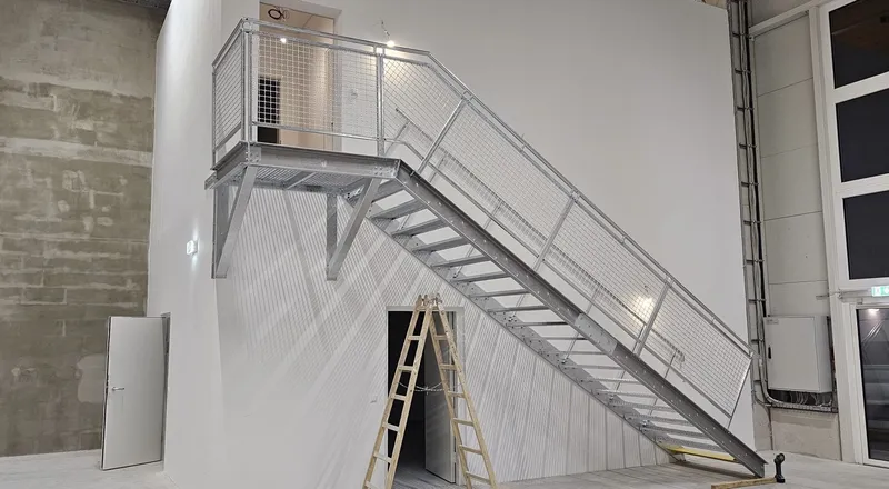 Industrietreppe.1.1 Kopie.webp